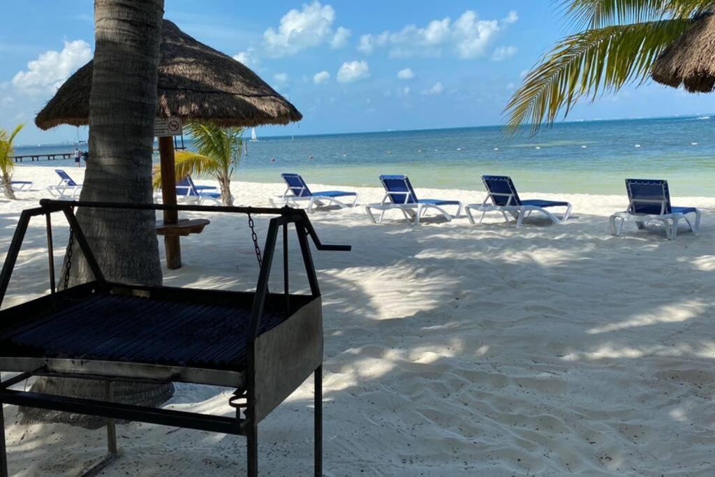 Oceanfront Condo Bm By Andiani Cancún Buitenkant foto