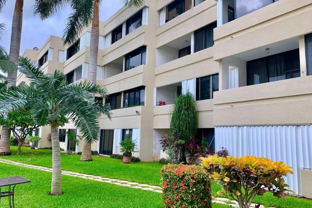 Oceanfront Condo Bm By Andiani Cancún Buitenkant foto